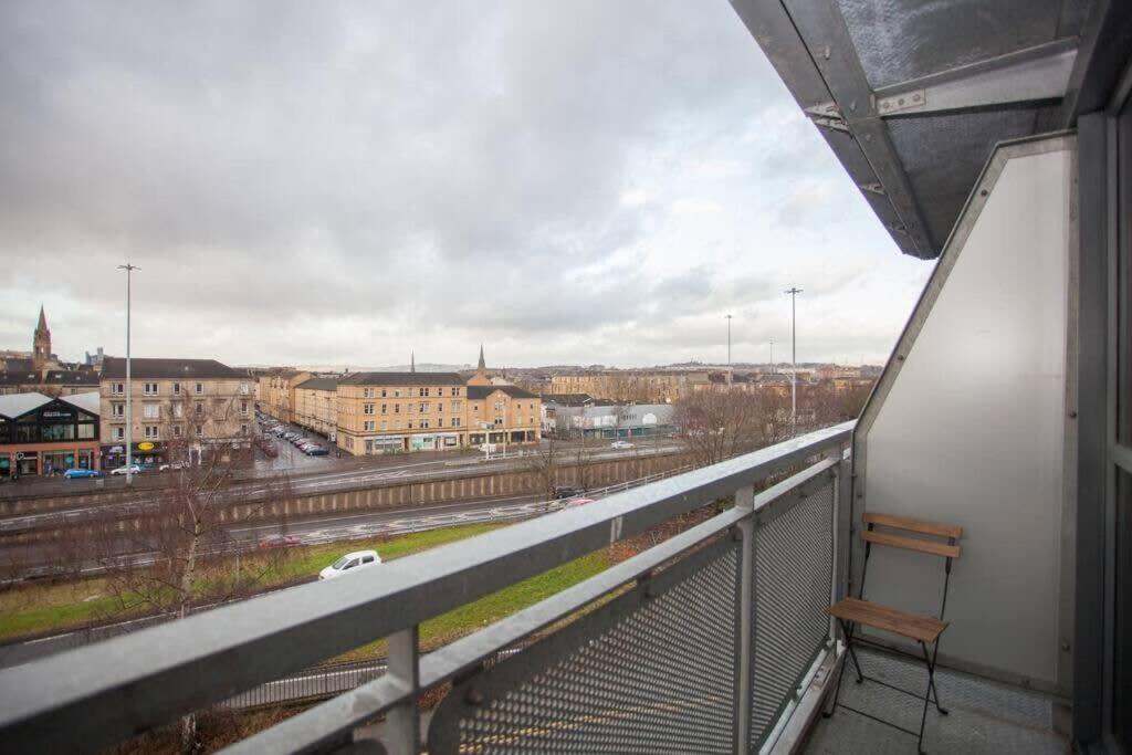Beautiful Flat With Panoramic Views Over The City Glasgow Esterno foto